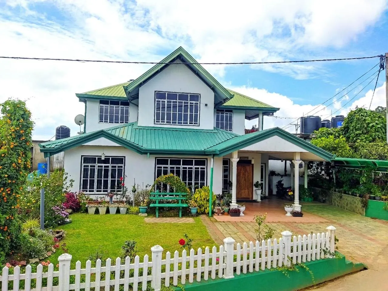 Moon Plains White House Apartment Nuwara Eliya